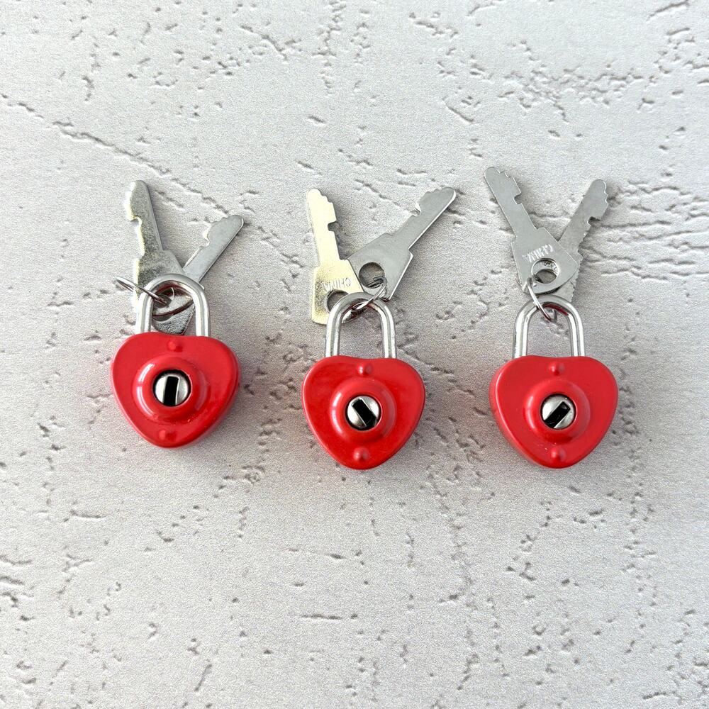 Red Metal Heart Locks - For Diary Journal and Crafting